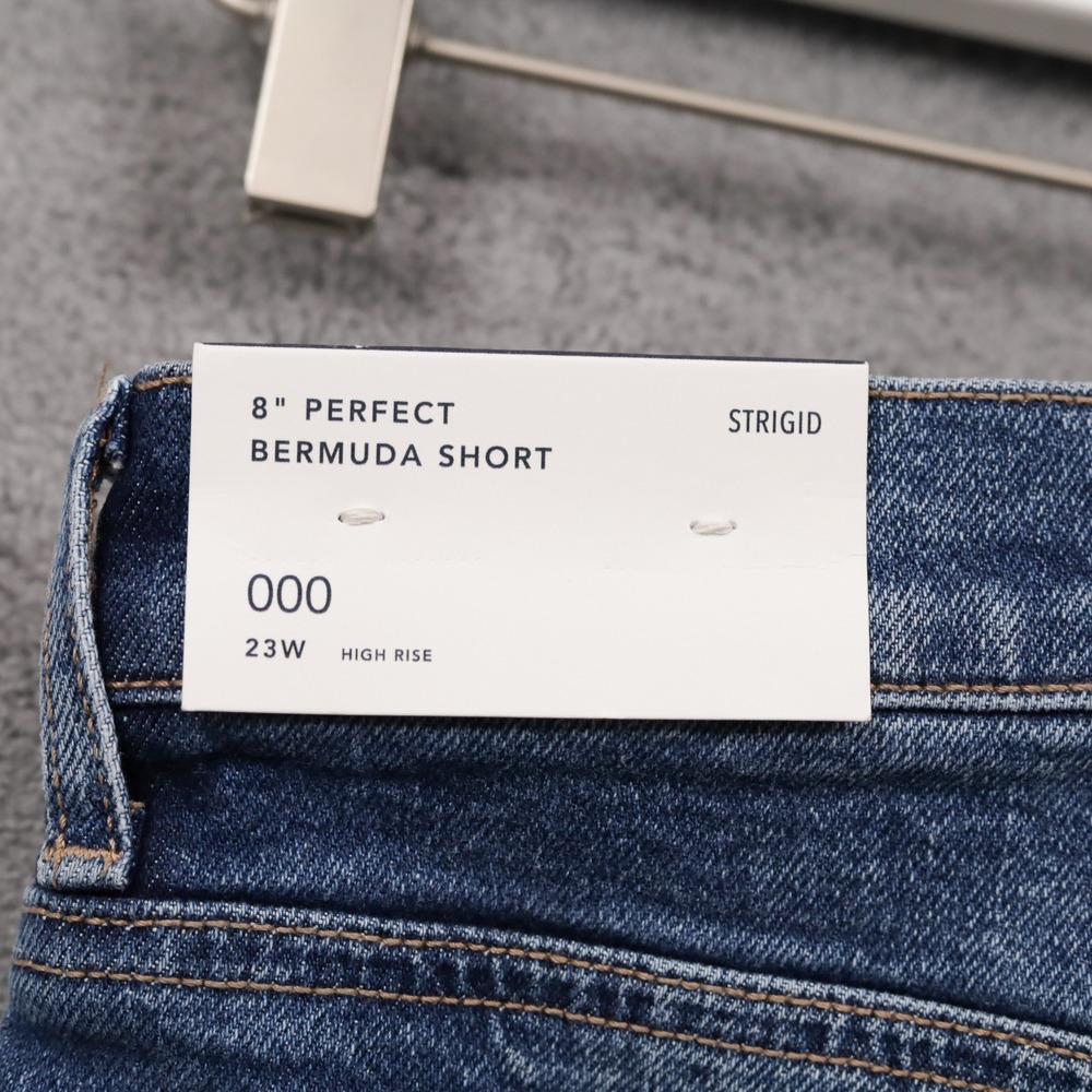 AMERICAN EAGLE 8 Inch Perfect Bermuda Short High Rise STRIGID Denim Blue 000 NWT - Picture 7 of 9